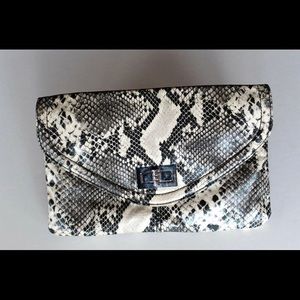 Vegan Leather Snake Look Envelope‎ Purse